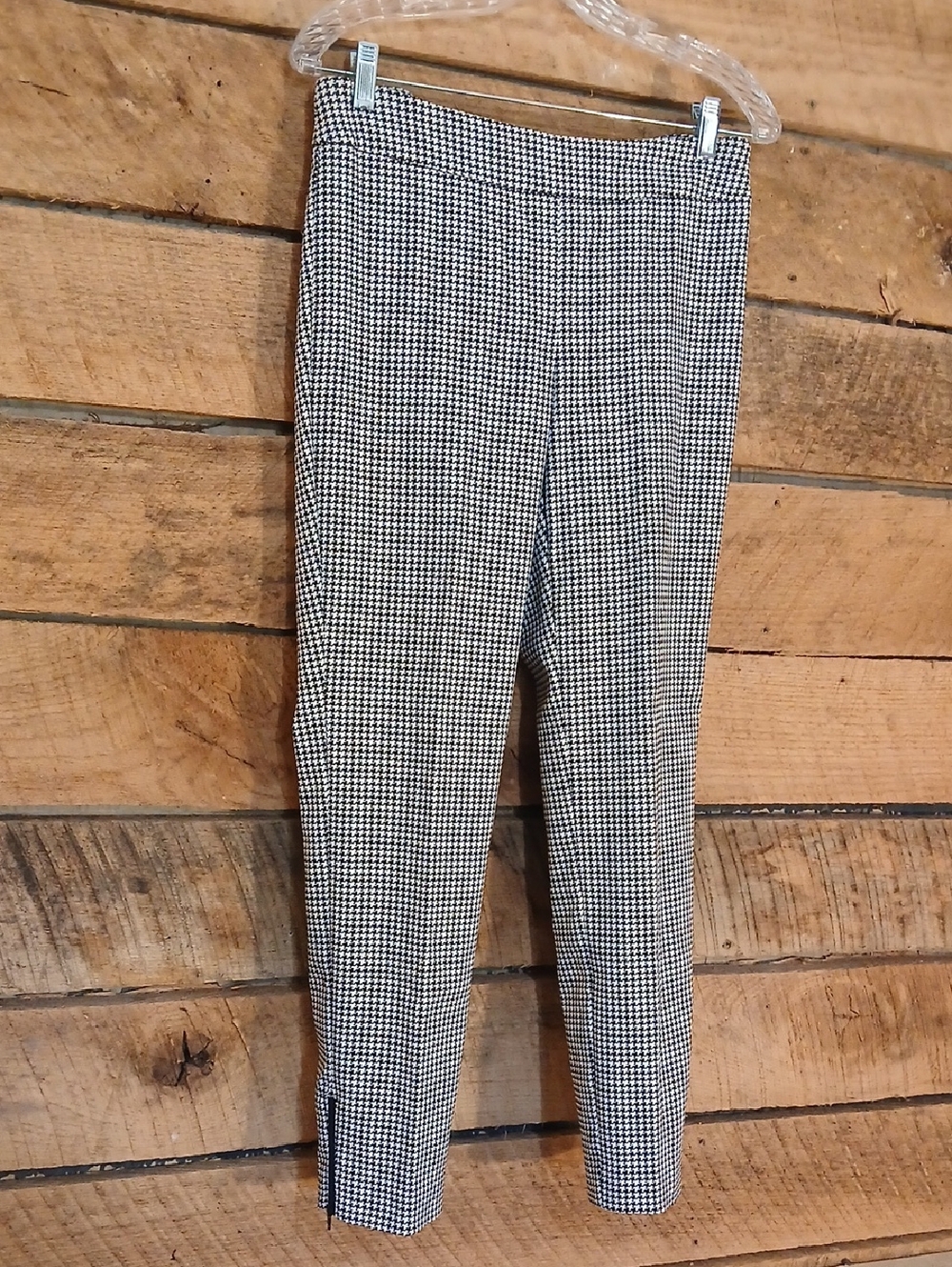 Van Heusen Black and White Houndstooth Slim Fit Slacks Sz 8R